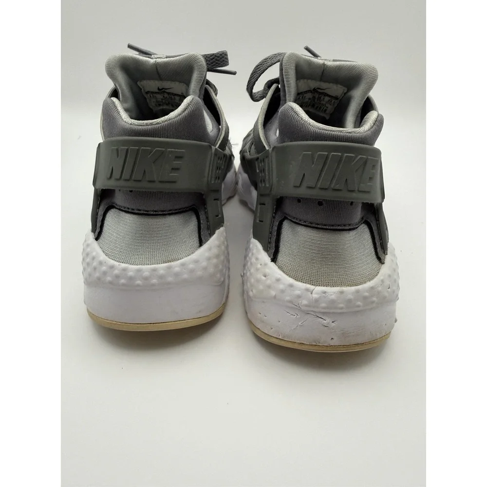 Nike Air Huarache Run GS Gray White Sneakers Youth Size 4.5Y Boys Girls Running